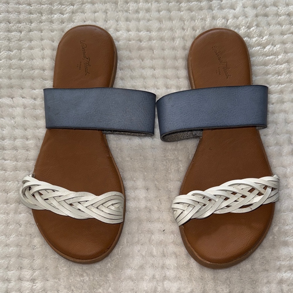👡 Universal Thread Slip-On Sandals – Women’s Size 7